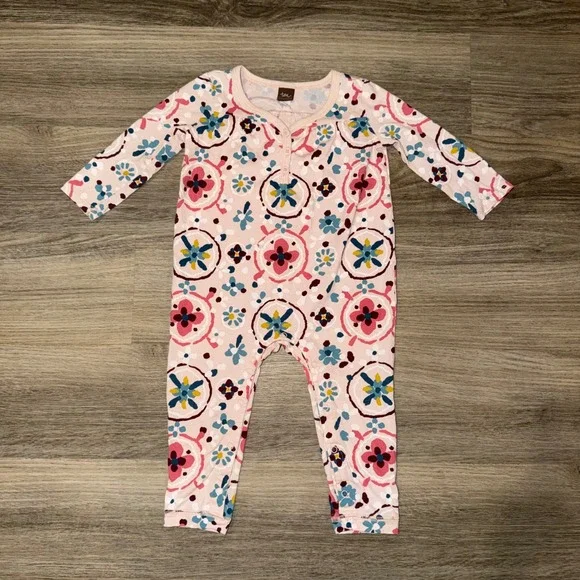 Tea Collection Baby Girl Floral Romper 12 18M Pink Snap Long Sleeve - Picture 1 of 4